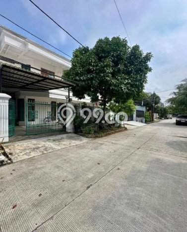 Siap Huni Hunian Elit 5 Kamar di Kemayoran Dekat ke Mana Pun Siap Huni Hunian Elit 5 Kamar di Kemayoran Dekat ke Mana Pun