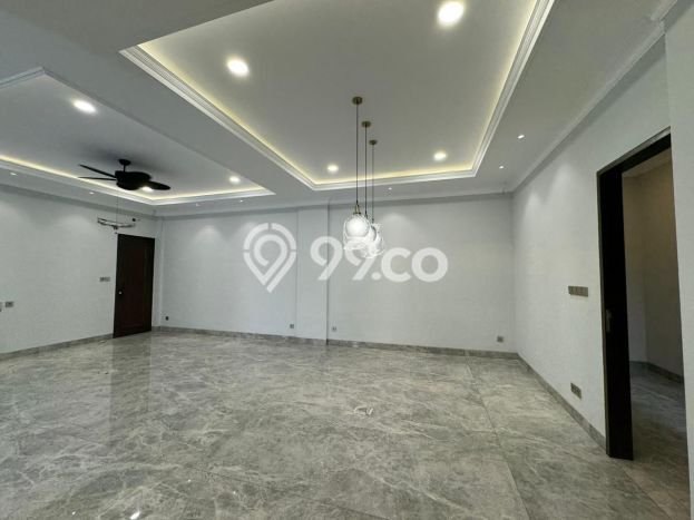 For Sale! Premium House LT 300m2 Desain Elegan di Muara Karang For Sale! Premium House LT 300m2 Desain Elegan di Muara Karang