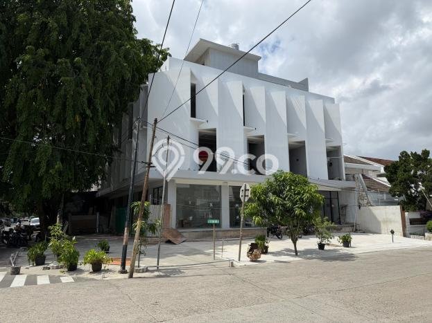 Ruko Dijual di Jakarta Utara LT 117m2 & LB 216m2 Lokasi Terbaik! Ruko Dijual di Jakarta Utara LT 117m2 & LB 216m2 Lokasi Terbaik!