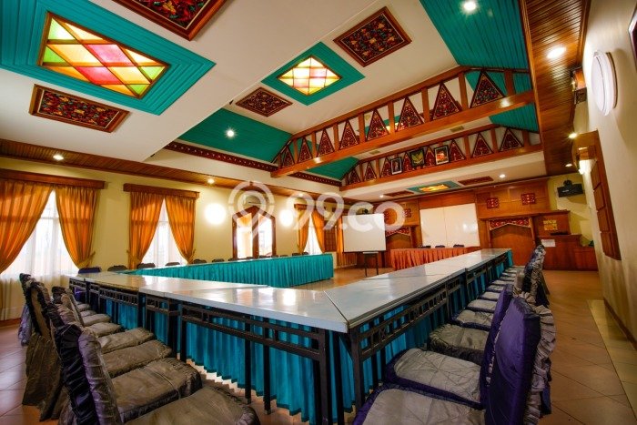 Jual Hotel Kawasan Strategis di , Luas 2660m2m², Jalan Utama Jual Hotel Kawasan Strategis di , Luas 2660m2m², Jalan Utama