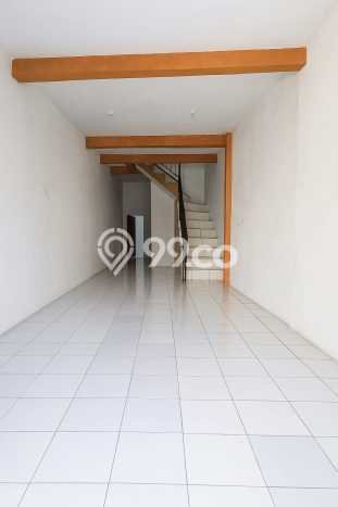 Unit Ruko Dijual di Ciledug Tangerang Luas Tanah 100m2, Luas Bangunan 70m2 Unit Ruko Dijual di Ciledug Tangerang Luas Tanah 100m2, Luas Bangunan 70m2