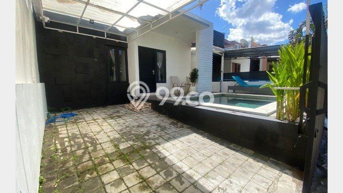 DIJUAL! Vila Kawasan Kerobokan, Luas 117m², Posisi Premium DIJUAL! Vila Kawasan Kerobokan, Luas 117m², Posisi Premium
