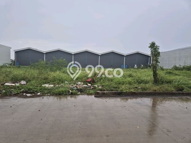 Tanah Dijual Lokasi Strategis di Tangerang dengan Luas 930m2 Tanah Dijual Lokasi Strategis di Tangerang dengan Luas 930m2