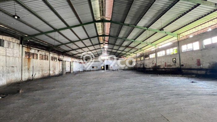 Unit Pabrik Dijual di Surabaya LT 6675m2 & LB 4418m2 Unit Pabrik Dijual di Surabaya LT 6675m2 & LB 4418m2