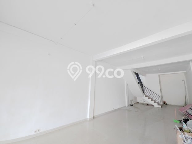 Ruko disewakan lokasi strategis Nusukan Solo 150m2 Ruko disewakan lokasi strategis Nusukan Solo 150m2