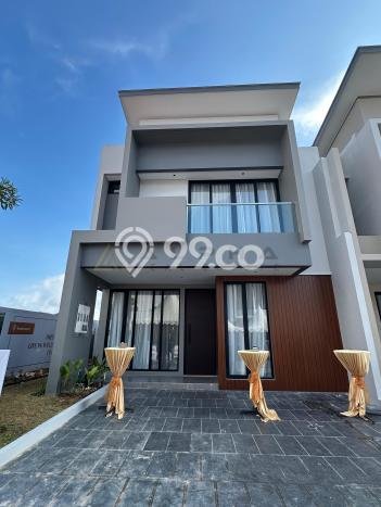 Rumah LT 144m² / LB 174m² Dekat Kampus di Batam Centre, Batam Rumah LT 144m² / LB 174m² Dekat Kampus di Batam Centre, Batam