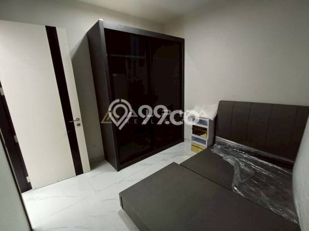 BEST LOCATION! Rumah di , Dekat Stasiun, 4 KM, Luas 180m2m² Bangunan 250m2m² BEST LOCATION! Rumah di , Dekat Stasiun, 4 KM, Luas 180m2m² Bangunan 250m2m²