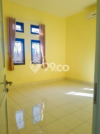 LOKASI PREMIUM! Komersial Kawasan Warudoyong, Luas 262m², Jalan Strategis LOKASI PREMIUM! Komersial Kawasan Warudoyong, Luas 262m², Jalan Strategis