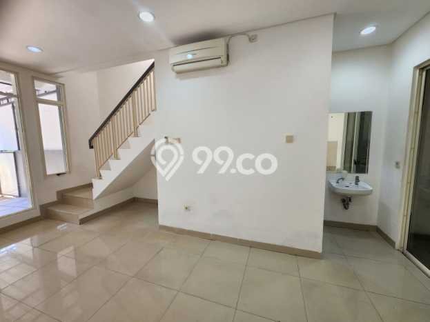 Disewakan! Rumah 3 Kamar Tidur &
3 Kamar Mandi di Golf Island, Jakarta Utara Disewakan! Rumah 3 Kamar Tidur &
3 Kamar Mandi di Golf Island, Jakarta Utara