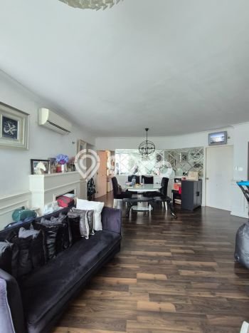 Untuk Dijual Apartemen Eksklusif 3 Bedroom di Jakarta Pusat Dekat ke Fasilitas Publik Untuk Dijual Apartemen Eksklusif 3 Bedroom di Jakarta Pusat Dekat ke Fasilitas Publik