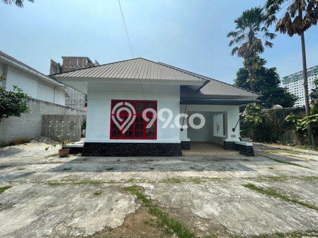 Ready to Use! Premium House LT 1100m2 Desain Modern di Pegangsaan Ready to Use! Premium House LT 1100m2 Desain Modern di Pegangsaan