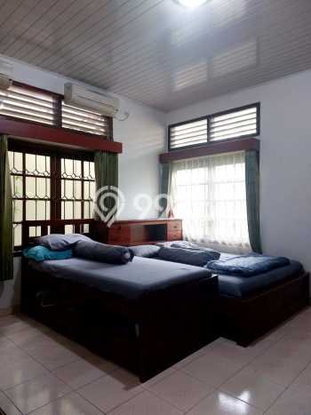 For Sale! Premium House LT 450m2 Desain Modern di Pejaten For Sale! Premium House LT 450m2 Desain Modern di Pejaten
