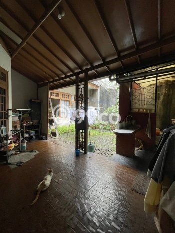 For Sale! Luxury House LT 364m2 Desain Modern di Pejaten For Sale! Luxury House LT 364m2 Desain Modern di Pejaten
