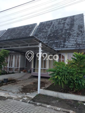 Rumah Modern Cantik 2 Kamar Bisa Langsung Pindah di Kramat Rumah Modern Cantik 2 Kamar Bisa Langsung Pindah di Kramat