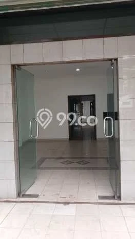 Unit Komersial Disewakan di Jakarta Timur Area Strategis Harga Kompetitif Unit Komersial Disewakan di Jakarta Timur Area Strategis Harga Kompetitif