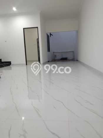 Siap Huni Rumah Mewah 4 Kamar di Duren Sawit Dekat ke Mana Saja Siap Huni Rumah Mewah 4 Kamar di Duren Sawit Dekat ke Mana Saja