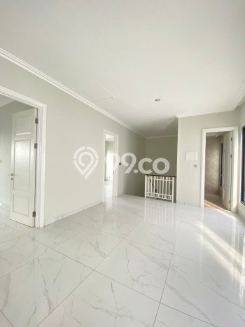 Jarang Ada! Rumah Kontrakan 3 Kamar Nyaman Siap Huni Summarecon Crown Gading Jarang Ada! Rumah Kontrakan 3 Kamar Nyaman Siap Huni Summarecon Crown Gading