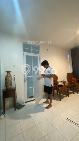 Dijual Hunian Rumah Nyaman 8 Kamar di Delta Mas, Bekasi Dijual Hunian Rumah Nyaman 8 Kamar di Delta Mas, Bekasi