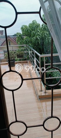 For Sale Rumah 4 Kamar Lokasi Strategis Nyaman dan Strategis di Lippo Cikarang For Sale Rumah 4 Kamar Lokasi Strategis Nyaman dan Strategis di Lippo Cikarang
