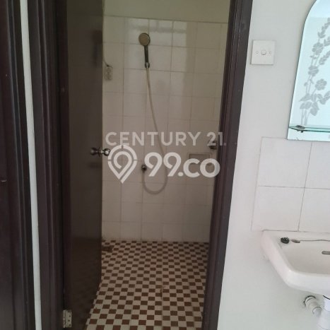 For Sale Rumah 3 Kamar Lokasi Strategis Nyaman dan Strategis di Lippo Cikarang For Sale Rumah 3 Kamar Lokasi Strategis Nyaman dan Strategis di Lippo Cikarang