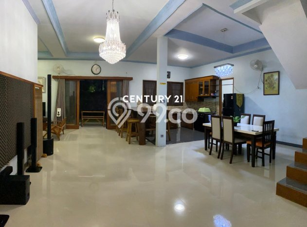 Ready to Use! Premium House LT 535m2 Desain Elegan di Sentul City Ready to Use! Premium House LT 535m2 Desain Elegan di Sentul City