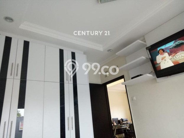 Siap Huni Rumah Mewah 4 Kamar di Lippo Cikarang Dekat ke Mana Pun Siap Huni Rumah Mewah 4 Kamar di Lippo Cikarang Dekat ke Mana Pun