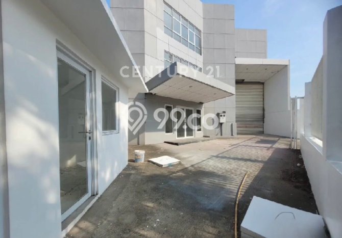 Gudang di , Luas 611m2m², For Rent, Pusat Bisnis, Siap Operasional Gudang di , Luas 611m2m², For Rent, Pusat Bisnis, Siap Operasional