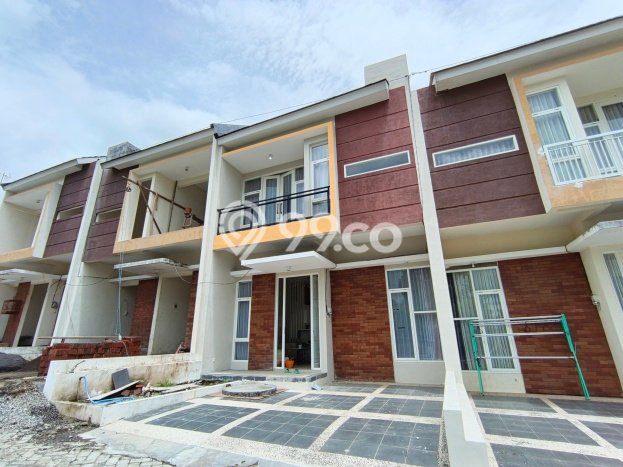Kesempatan Langka! Vila di Batu, Dimensi 71m2m², Area Prospektif dengan potensi meningkat Kesempatan Langka! Vila di Batu, Dimensi 71m2m², Area Prospektif dengan potensi meningkat