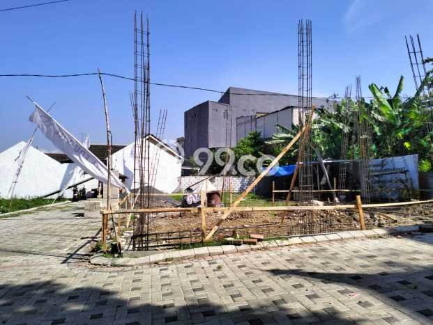 Rumah Kost untuk Dijual di Tunggulwulung Punya 10 Kamar Rumah Kost untuk Dijual di Tunggulwulung Punya 10 Kamar