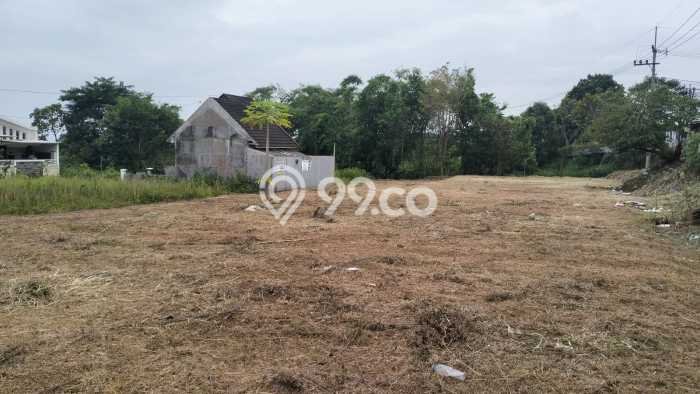 Cocok Untuk Investasi! For Sale Kost di Merjosari 17 Kamar Cocok Untuk Investasi! For Sale Kost di Merjosari 17 Kamar