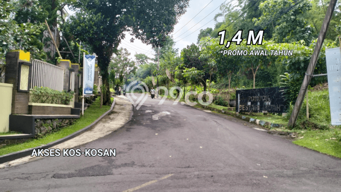 Kost Dijual Lokasi Dau, Malang, 10 KT, 10 KM, 180m2 Kost Dijual Lokasi Dau, Malang, 10 KT, 10 KM, 180m2