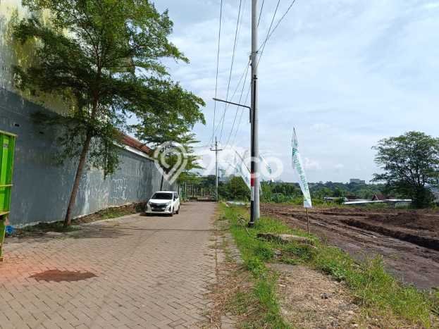 Dijual Tanah Lokasi Strategis di Bandulan, Luas 72m2m², Akses Fasilitas Umum Dijual Tanah Lokasi Strategis di Bandulan, Luas 72m2m², Akses Fasilitas Umum