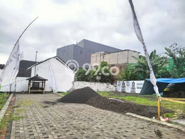 Unit Kost Dijual di Malang Spesifikasi 8 Kamar Tidur dan Kawasan Strategis Unit Kost Dijual di Malang Spesifikasi 8 Kamar Tidur dan Kawasan Strategis