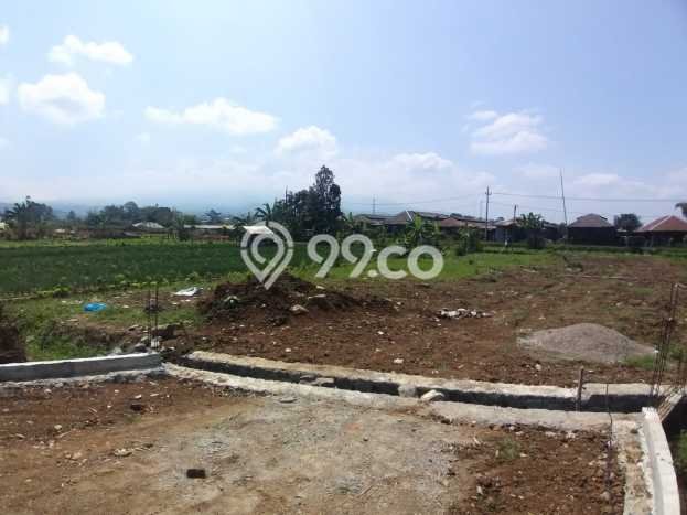 Jual Cepat! Vila di Batu, Dimensi 84m2m², Area Berkembang dengan nilai naik Jual Cepat! Vila di Batu, Dimensi 84m2m², Area Berkembang dengan nilai naik