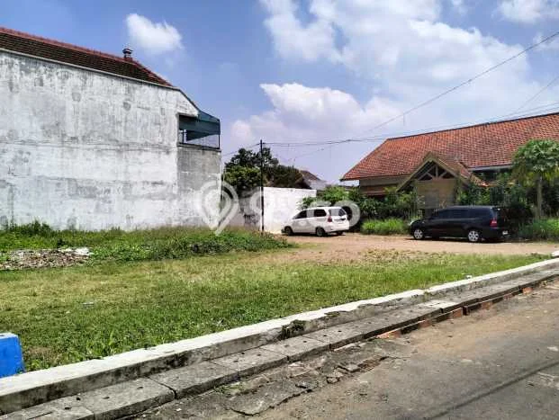 Tanah di Sawojajar, Luas 141m2m², Akses Strategis Tanah di Sawojajar, Luas 141m2m², Akses Strategis