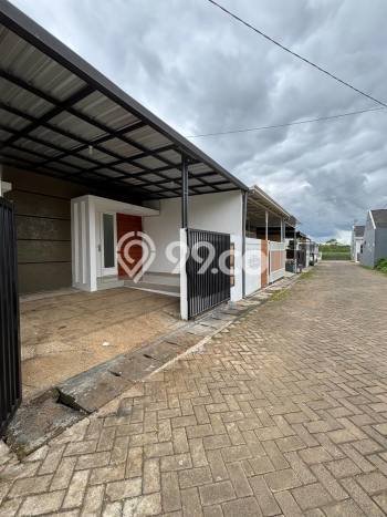 Rumah Minimalis Dijual Lokasi Pakis 2 Kamar dengan LT 73m2 Rumah Minimalis Dijual Lokasi Pakis 2 Kamar dengan LT 73m2