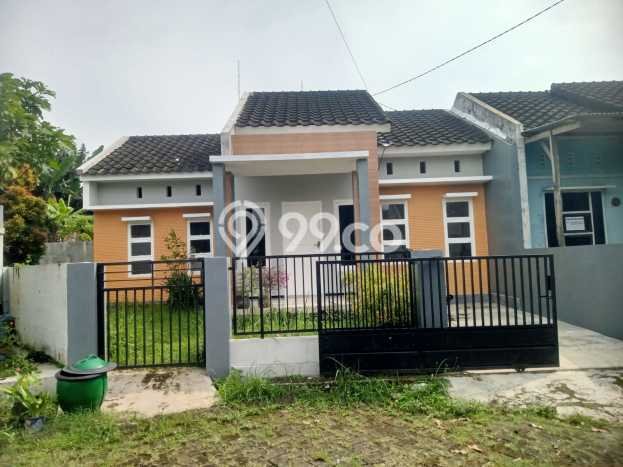 Rumah Strategis Modern Lb 80m2 di Karangploso, Malang Rumah Strategis Modern Lb 80m2 di Karangploso, Malang
