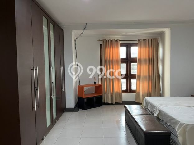 Rumah Kontrakan Jakarta Selatan LT 165m2 LB 250m2 Kawasan Pondok Indah Rumah Kontrakan Jakarta Selatan LT 165m2 LB 250m2 Kawasan Pondok Indah