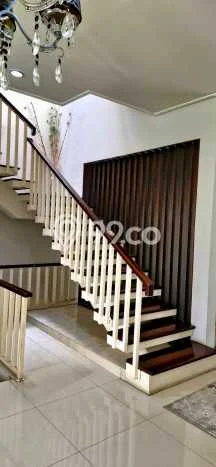 Rumah Cantik Siap Pakai Di Pasar Minggu Luas 235m2 Lokasi Strategis Rumah Cantik Siap Pakai Di Pasar Minggu Luas 235m2 Lokasi Strategis