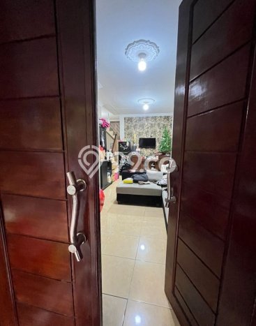 Rumah Modern Minimalis 3 KT Bisa Langsung Pindah di Ciledug Rumah Modern Minimalis 3 KT Bisa Langsung Pindah di Ciledug