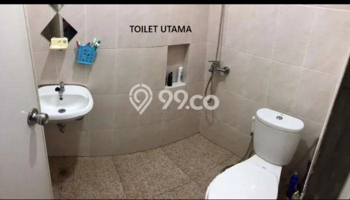 SPECIAL OFFER! Rumah area , 3 KM, Lingkungan Strategis, Luas 150m2m² Bangunan 200m2m² SPECIAL OFFER! Rumah area , 3 KM, Lingkungan Strategis, Luas 150m2m² Bangunan 200m2m²