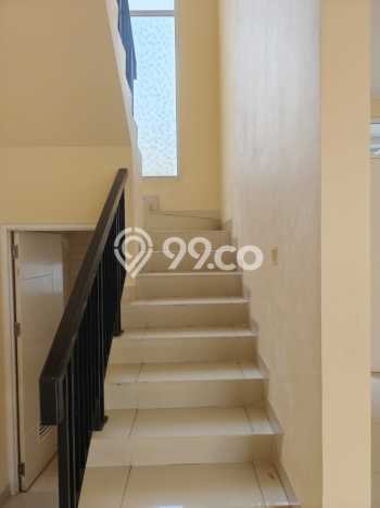 Jual Rumah Luas Elegan Dengan View Eksklusif di Green Lake City, Jakarta Barat Jual Rumah Luas Elegan Dengan View Eksklusif di Green Lake City, Jakarta Barat