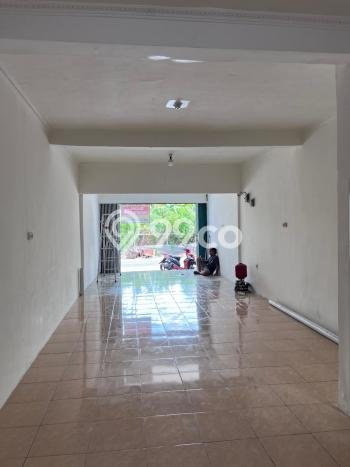 Ruko untuk Disewa di Pusat Jakarta Barat Luas Bangunan 88m2 Ruko untuk Disewa di Pusat Jakarta Barat Luas Bangunan 88m2
