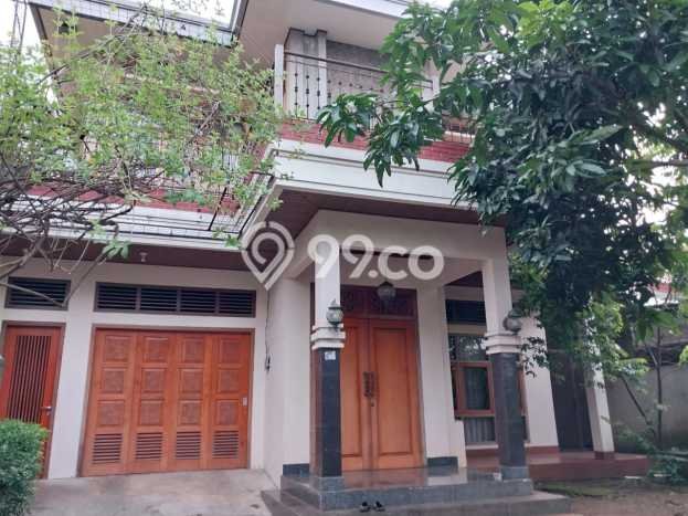 Jual Rumah Mewah Elegan Dengan View Eksklusif di Bintaro, Tangerang Selatan Jual Rumah Mewah Elegan Dengan View Eksklusif di Bintaro, Tangerang Selatan