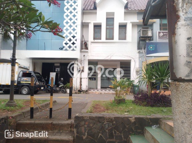 AREA BISNIS! Ruko Kawasan Bintaro, Luas 140m2m², Mainroad, Strategis AREA BISNIS! Ruko Kawasan Bintaro, Luas 140m2m², Mainroad, Strategis