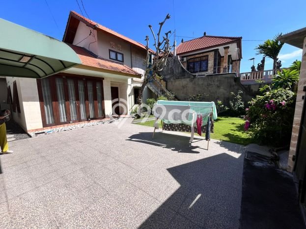 Vila di Denpasar Selatan, Area 183m², Akses Mudah Fasilitas Umum Vila di Denpasar Selatan, Area 183m², Akses Mudah Fasilitas Umum