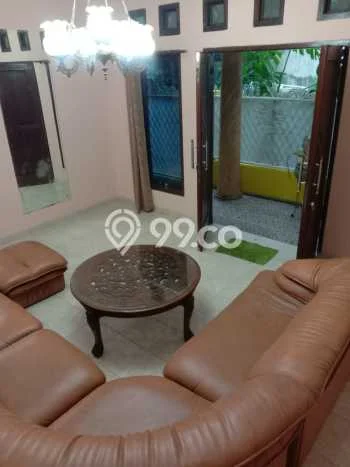 Jual Rumah Bagus Siap Huni LB 120m2 di Pasar Rebo, Jakarta Timur Jual Rumah Bagus Siap Huni LB 120m2 di Pasar Rebo, Jakarta Timur