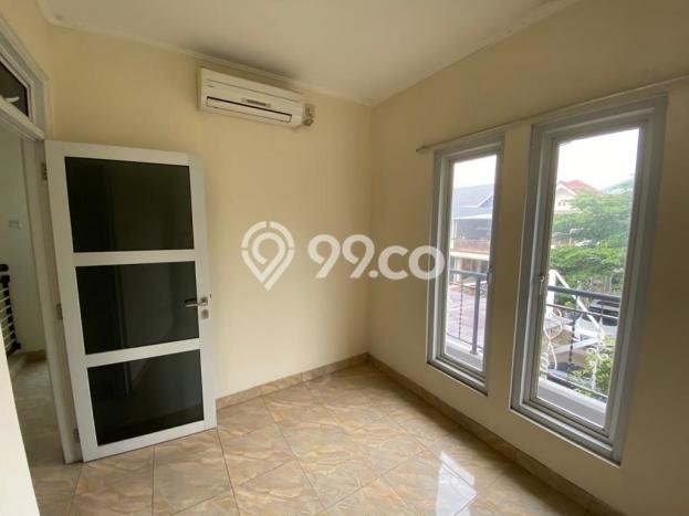Rumah Modern 4 Kamar LT 144m2 di Kota Wisata Rumah Modern 4 Kamar LT 144m2 di Kota Wisata