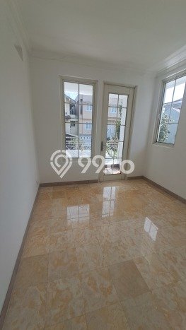 Rumah Elit LB 300m2 Siap Pakai Desain Elegan di Sentul City, Bogor Rumah Elit LB 300m2 Siap Pakai Desain Elegan di Sentul City, Bogor