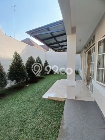 Rumah Elit Modern Tanpa Renovasi di Sentul City Bogor Rumah Elit Modern Tanpa Renovasi di Sentul City Bogor